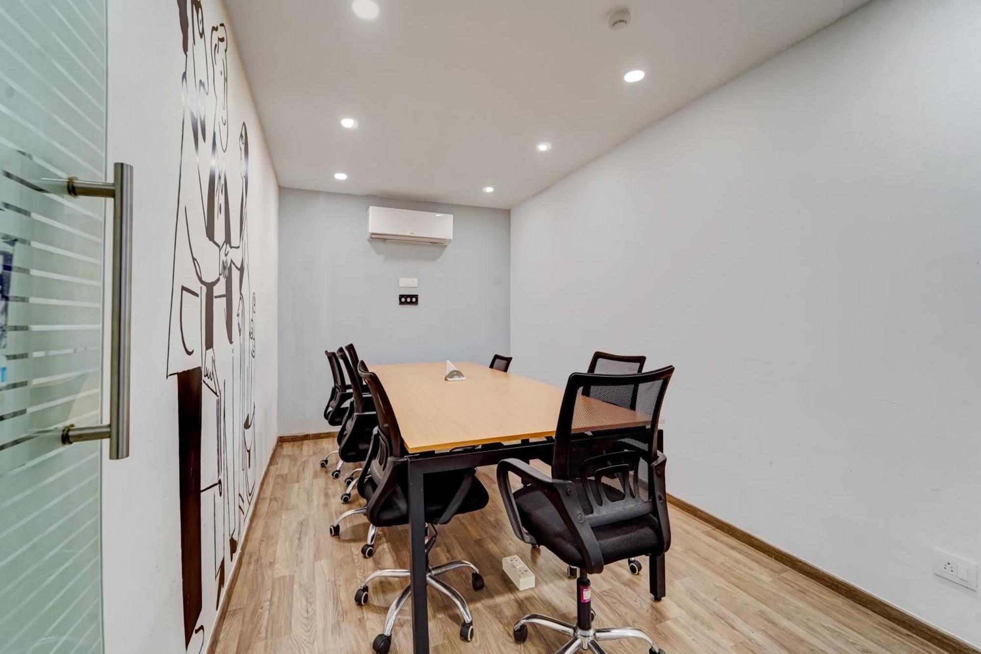 ホテル Super Townhouse Four Season コインバトール エクステリア 写真